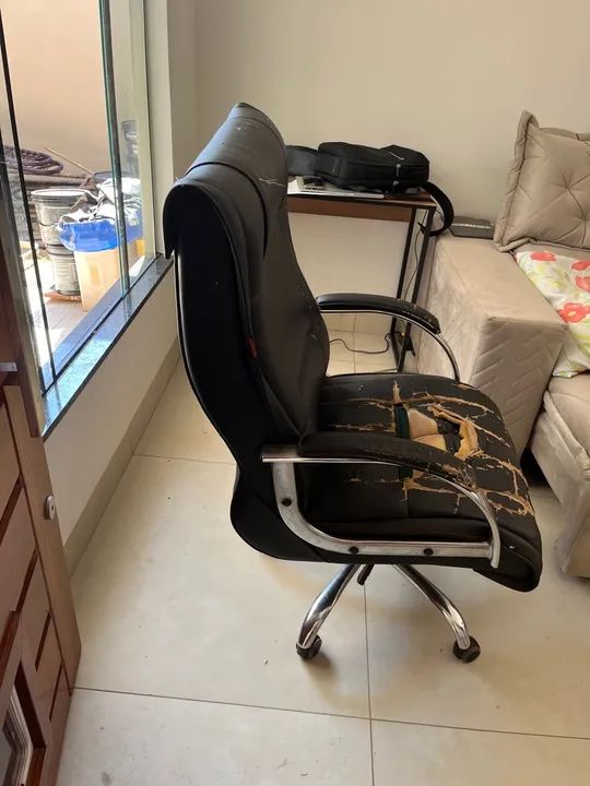 Cadeira de Escritório Giratória com Rodas - Foto 5