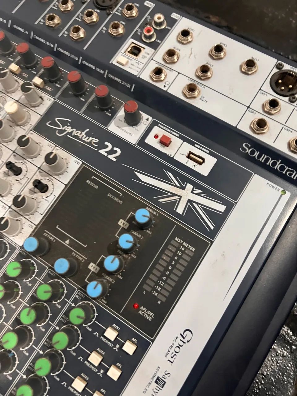 Mesa de Som Soundcraft 22 canais  - Foto 2