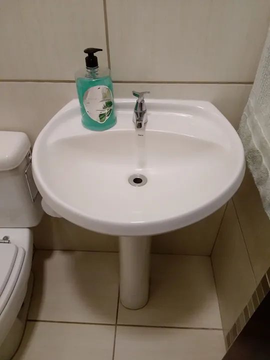 Coluna e Lavatório Deca