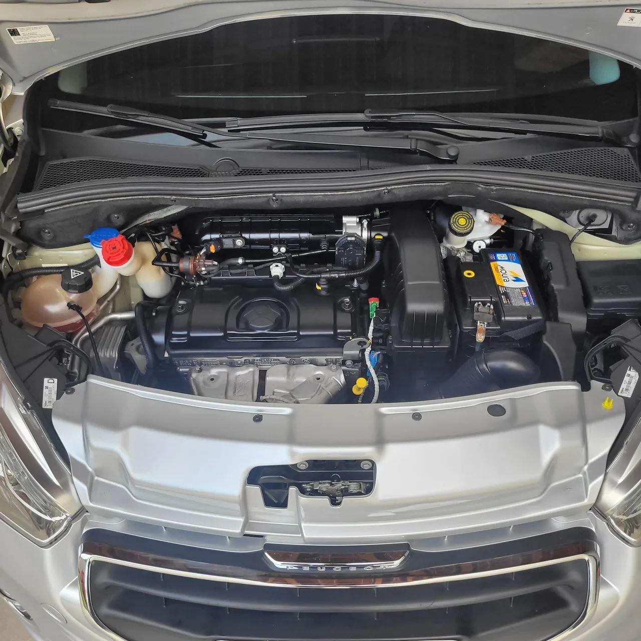 Peugeot 208 1.5 2016 com 58.000km - Foto 12