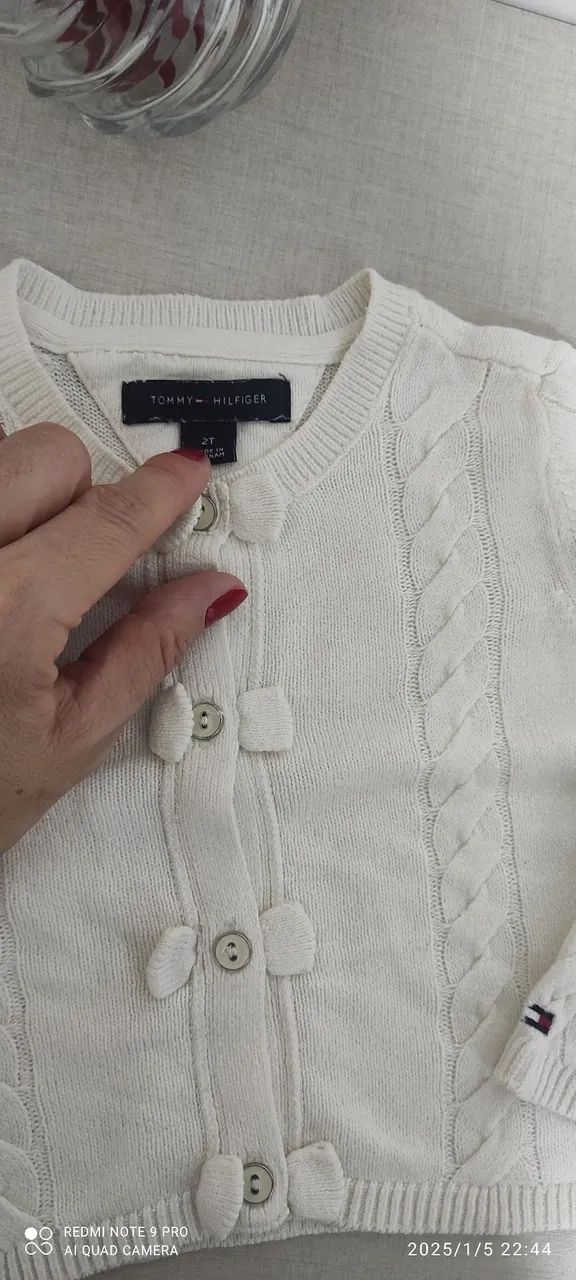 Suéter Infantil Tommy Hilfiger. - Foto 2