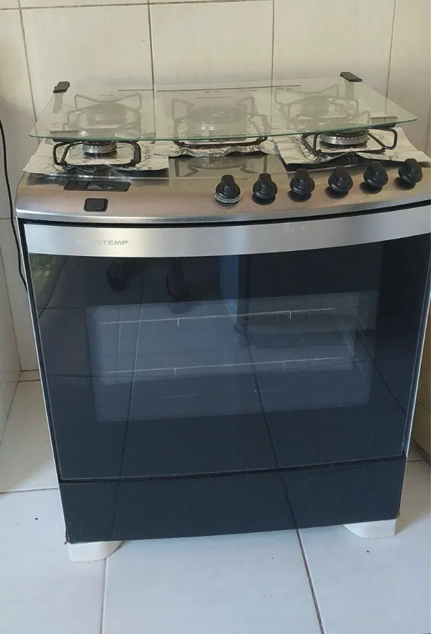 Fogão Brastemp com Forno e Vidro Protetor