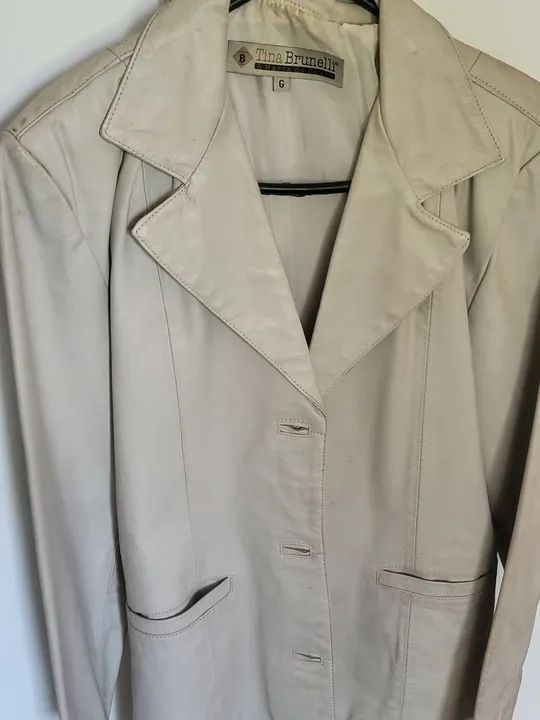 Vendo Blazer de Couro lindo forrado pouco usado Tamanho a G - Foto 6