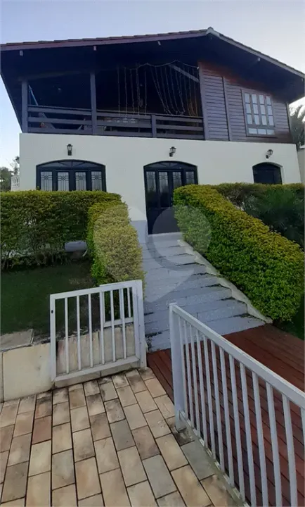 Casa com 5 quartos à venda ou para locação em Centro - SP