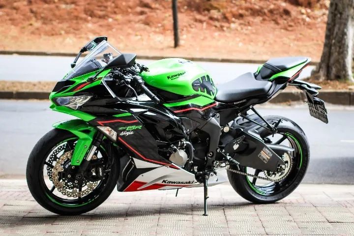 Kawasaki Zx-6r 636cc 2021 - 1446778510 | OLX