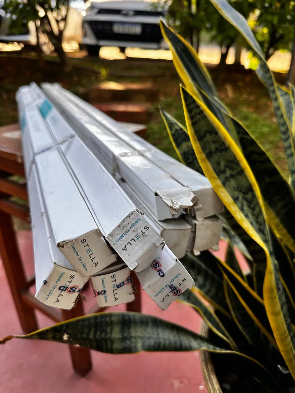 Lâmpada Stella LED Tubular T8 120cm - Foto 5