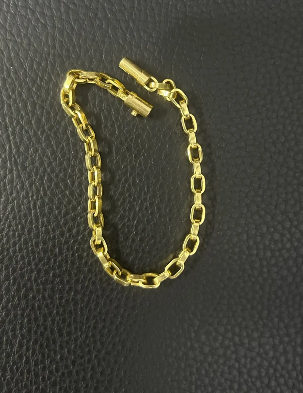 PULSEIRA EM OURO 18k