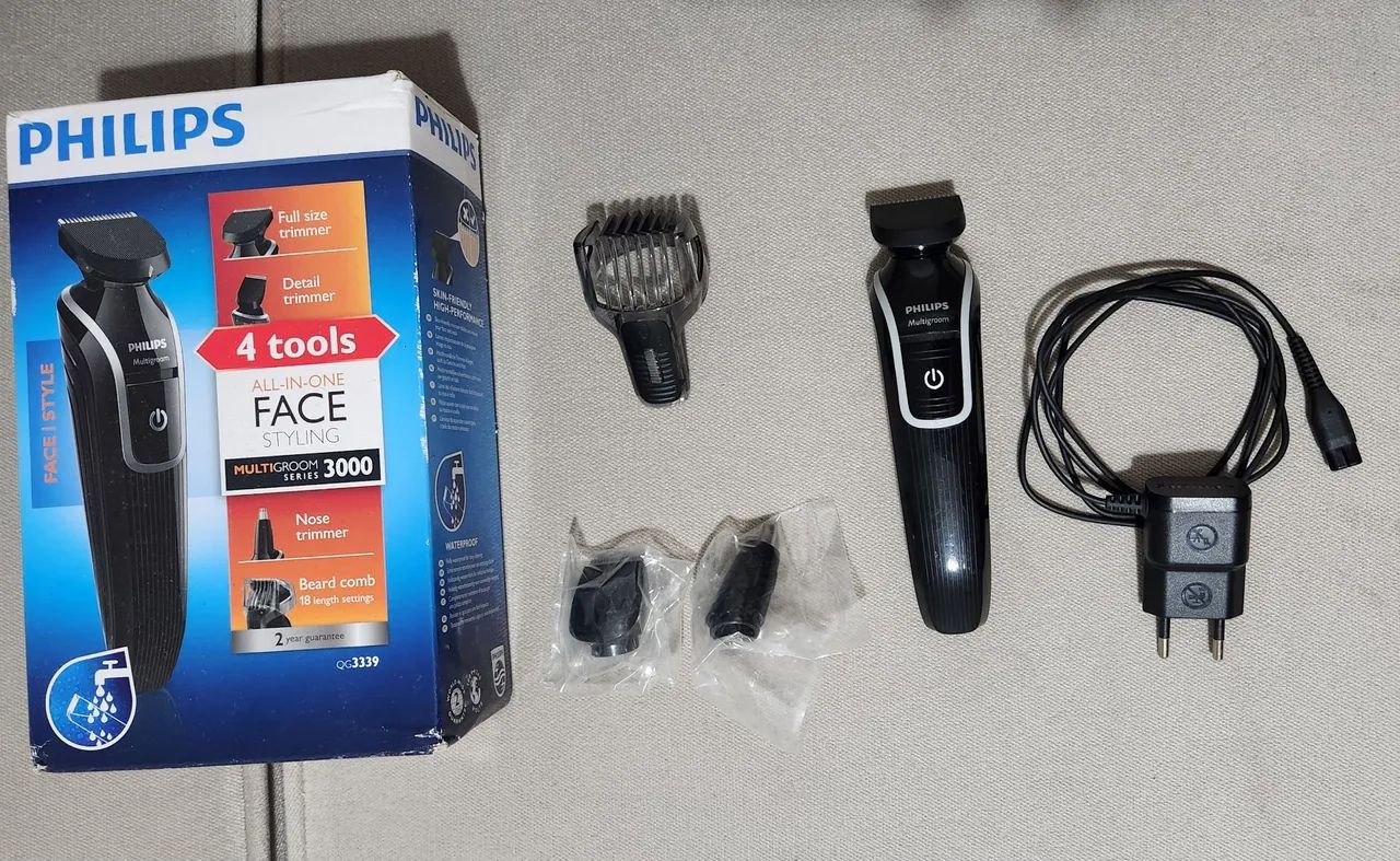 Barbeador elétrico Philips Multigroom Series 3000 - aparador de pelos - com caixa - Foto 3