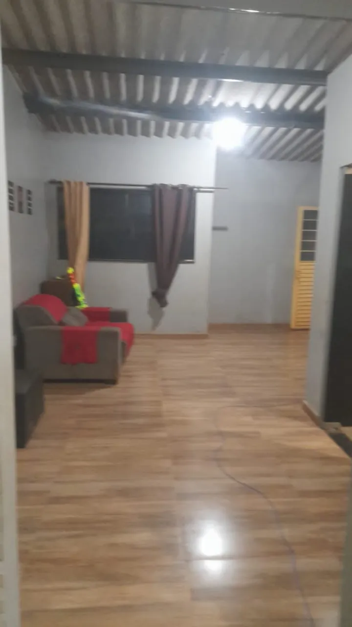Vende se casa em São Sebastião Df