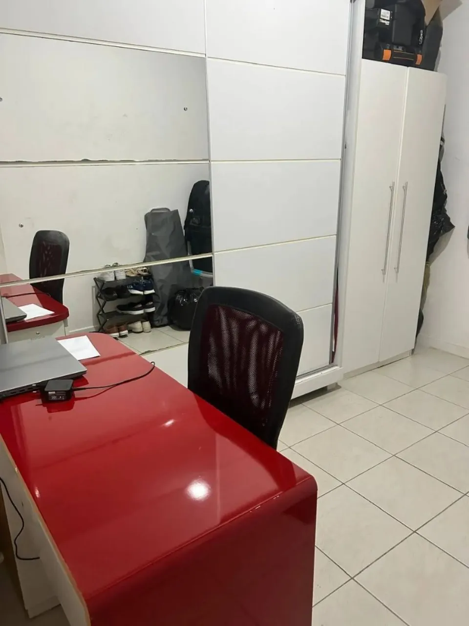 Apartamento no Condomínio Rosa dos Ventos com 3 Quartos, Varanda, Garagem e Lazer Completo