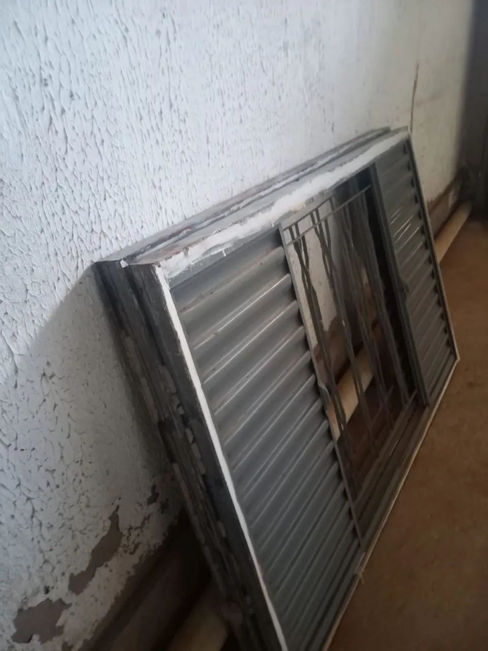 Janela64842084552194121