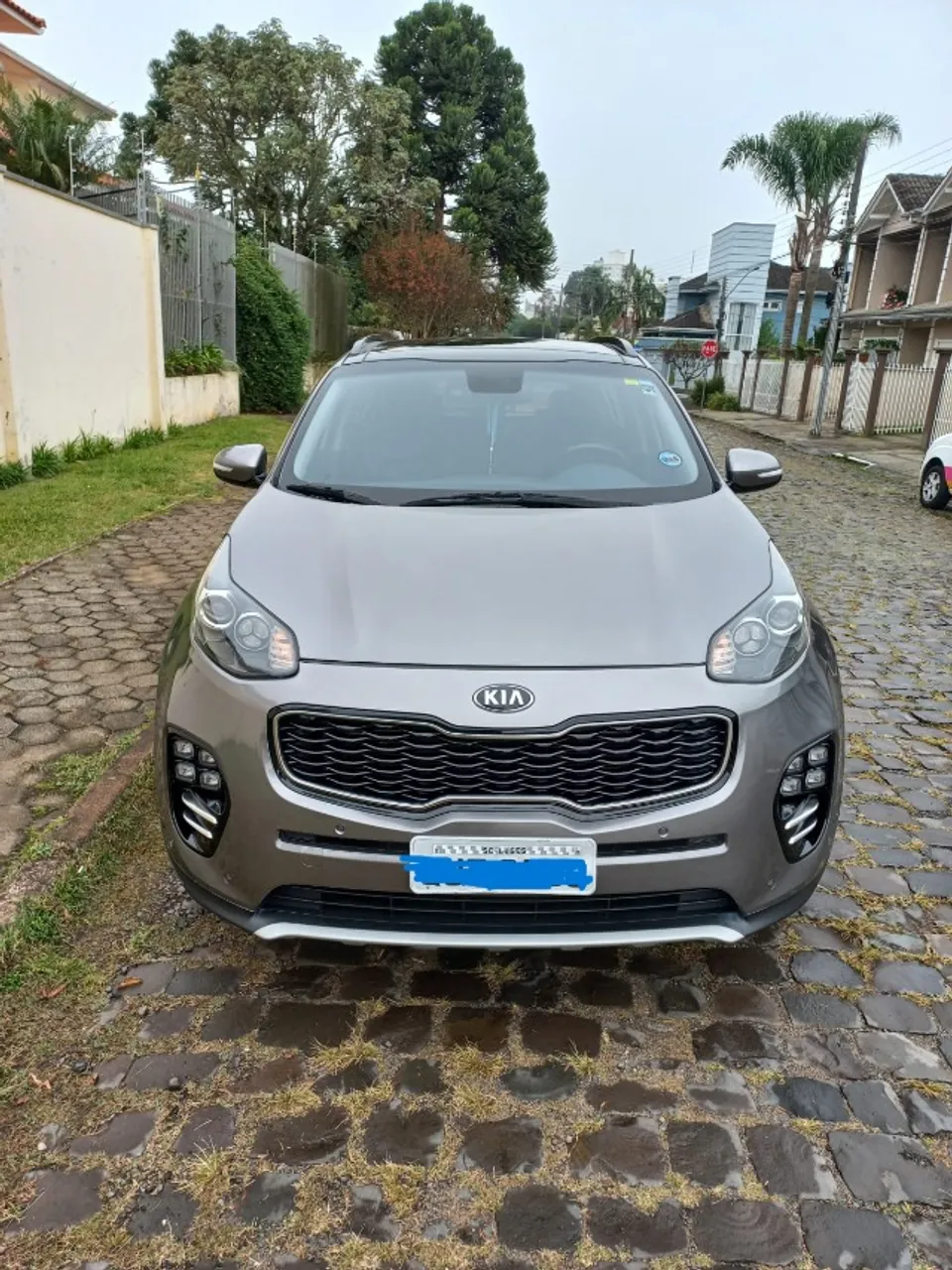 Vendo carro Kia novinho!
