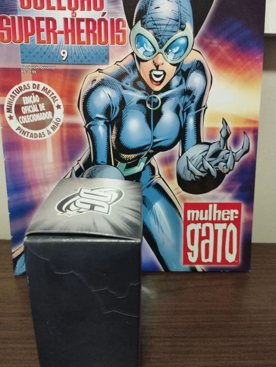 Coleção Super-Heróis Mulher Gato - Miniatura Exclusiva - Foto 2