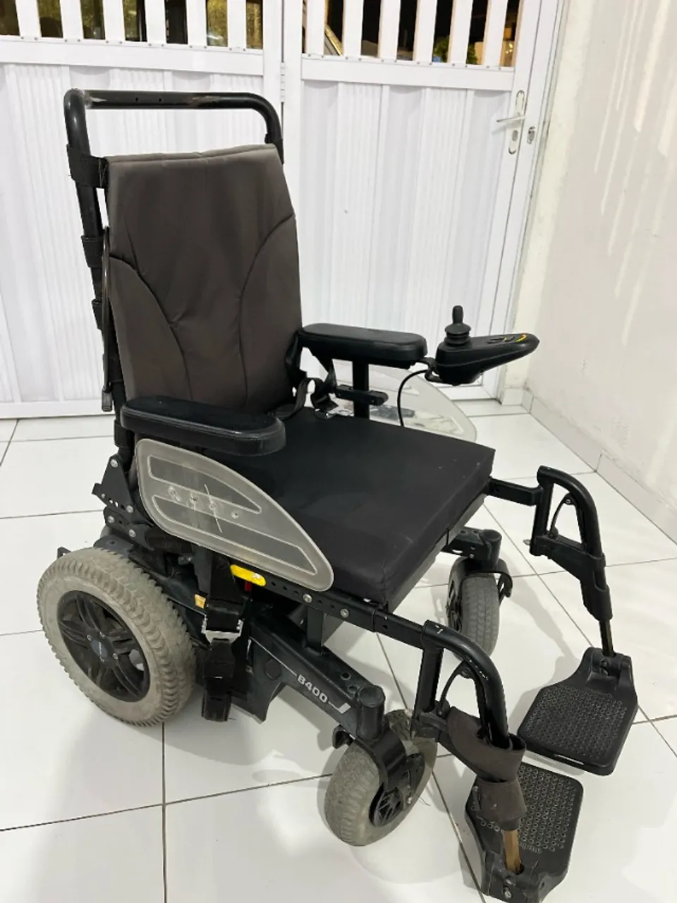 Cadeira Motorizada ottobock B400