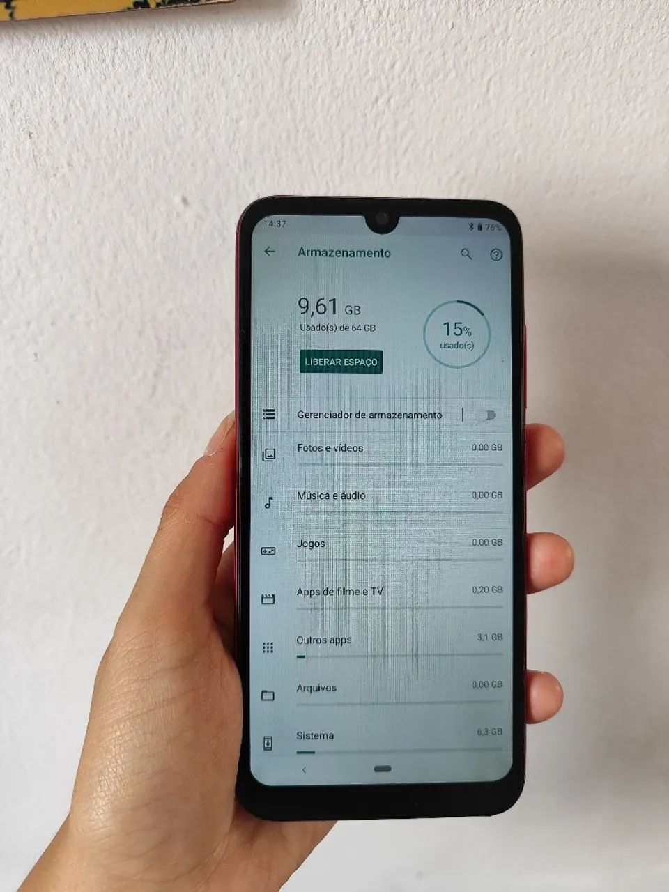 Celular Moto E6 Plus 64 Gigas impecável  - Foto 4