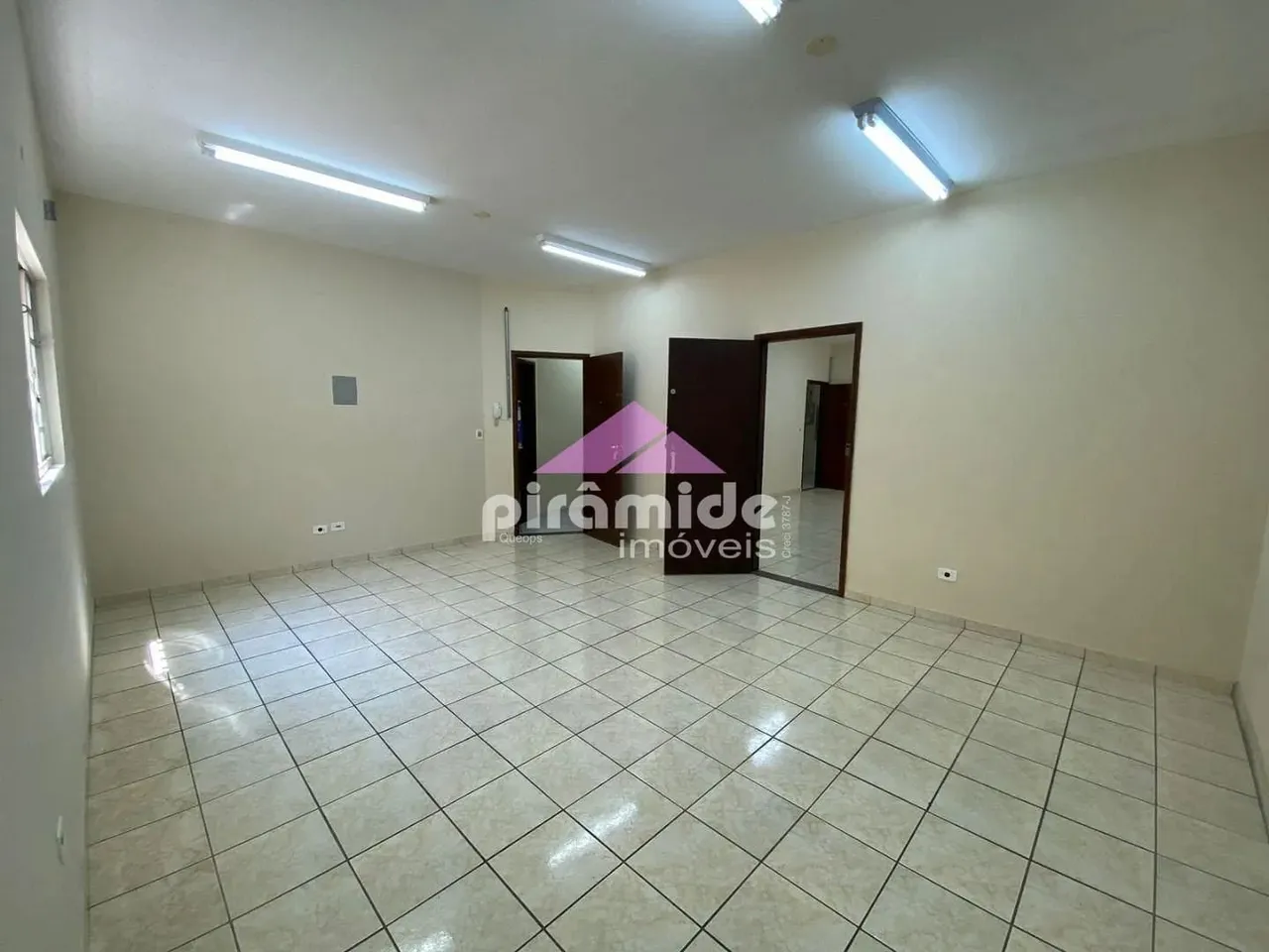 Sala para alugar, 30 m² por R$ 890,30/mês - Centro - São José dos Campos/SP
