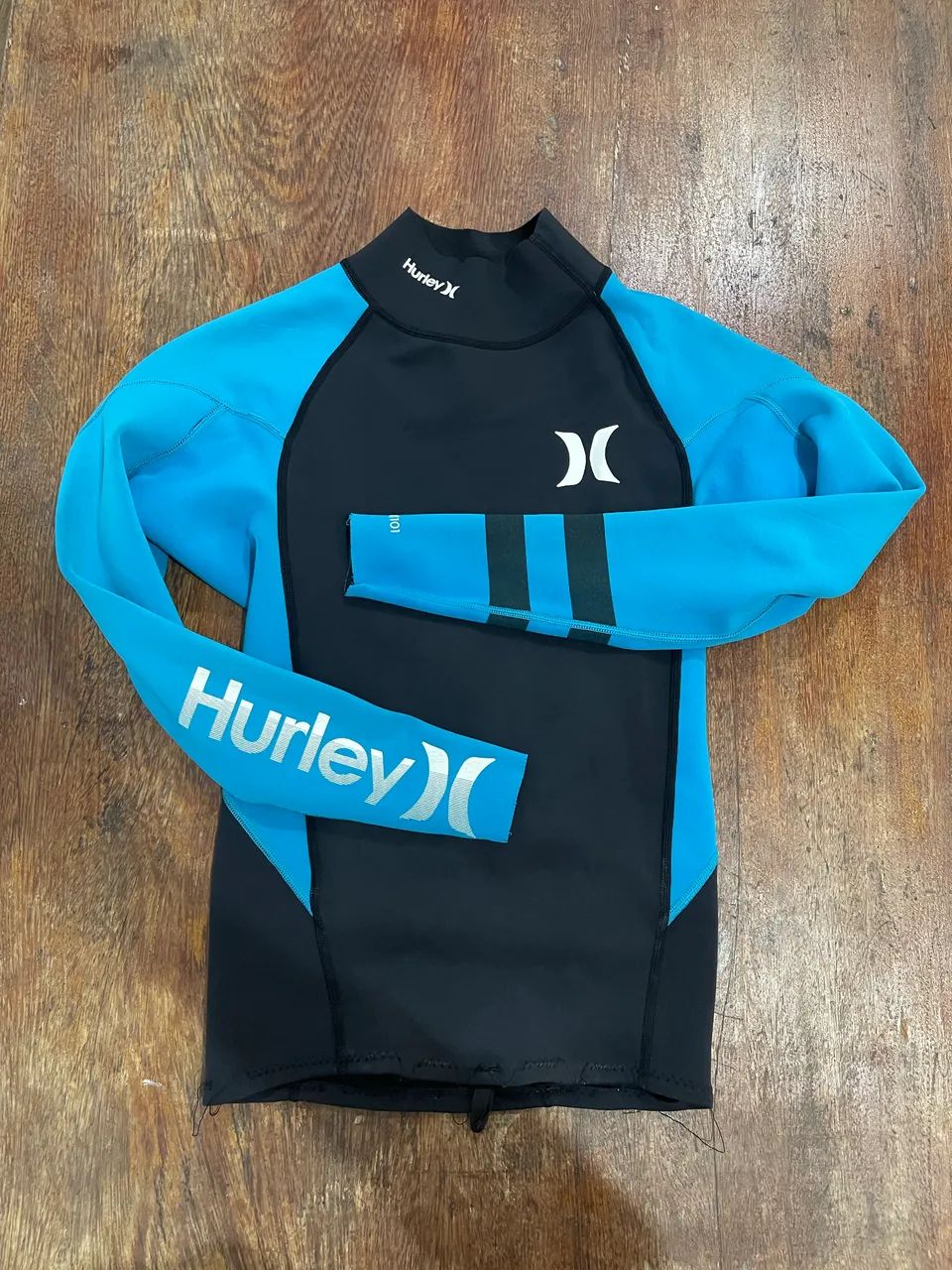 veste Hurley Fusion 101 (frente e verso) 