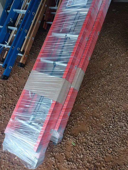 Escada extensiva de fibra de 10,2 metros  - Foto 5