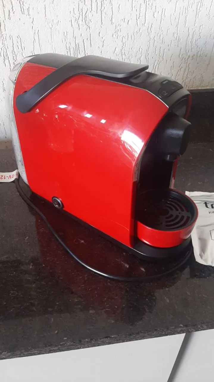 SOMENTE TROCA Cafeteira Dolce Gusto - Design e Praticidade!