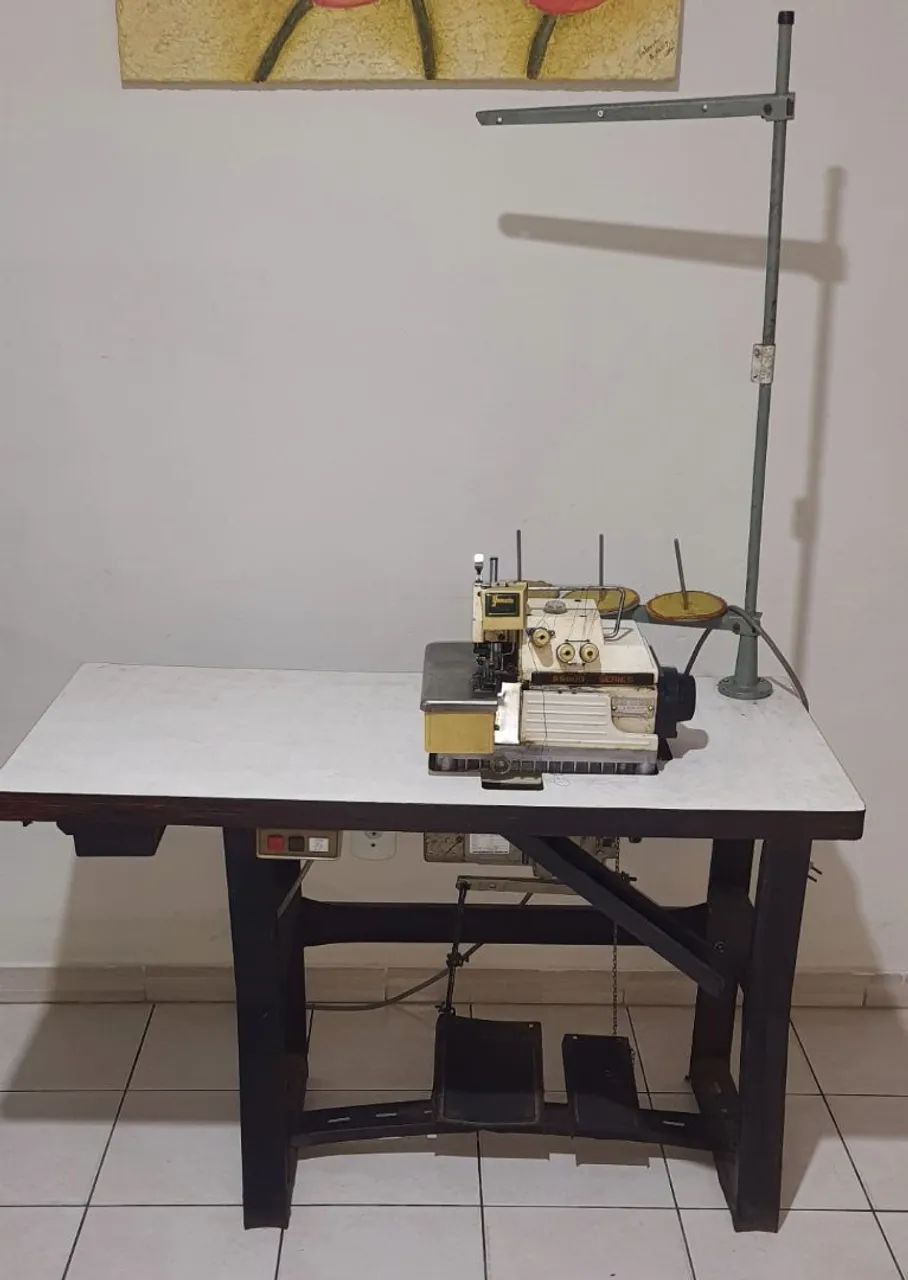 Máquina de costura 