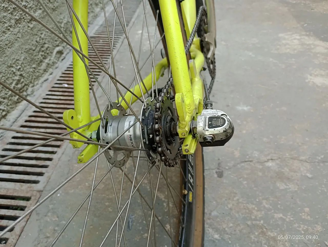 Vendo bicicleta aro 26  com 3 marchas está para algum tempo  preciso vender logo - Foto 4