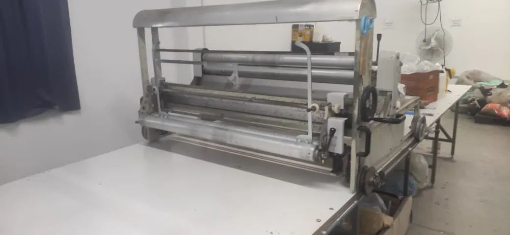 ENFESTADEIRA COM MESA63824084737027122