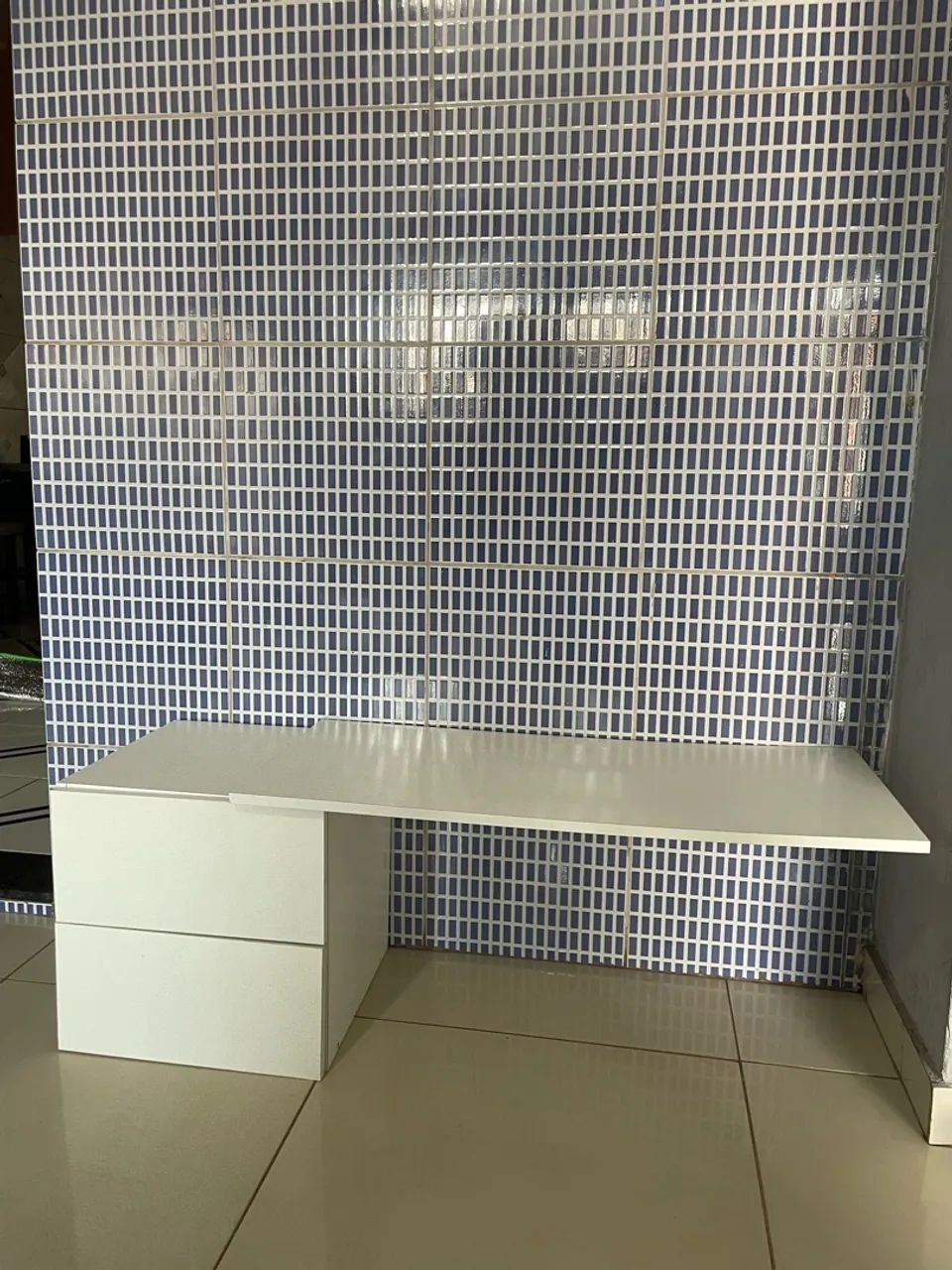 Escrivaninha Duas gavetas  - Foto 3