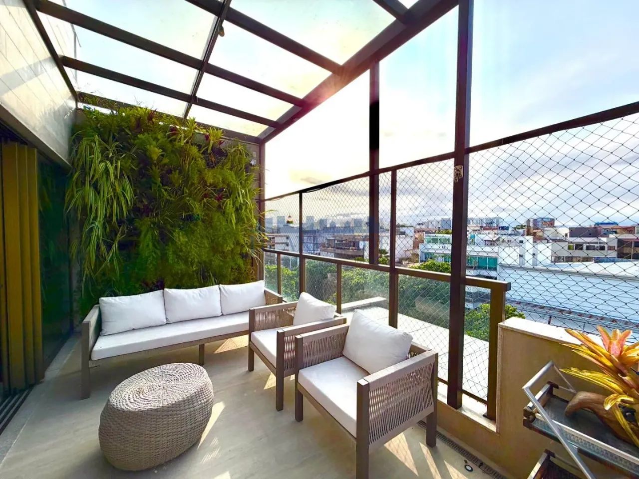 Jardim Oceânico  Cobertura Duplex de Alto Luxo | 4 Suítes | Quadra da Praia | Vista Pedra  - Foto 17