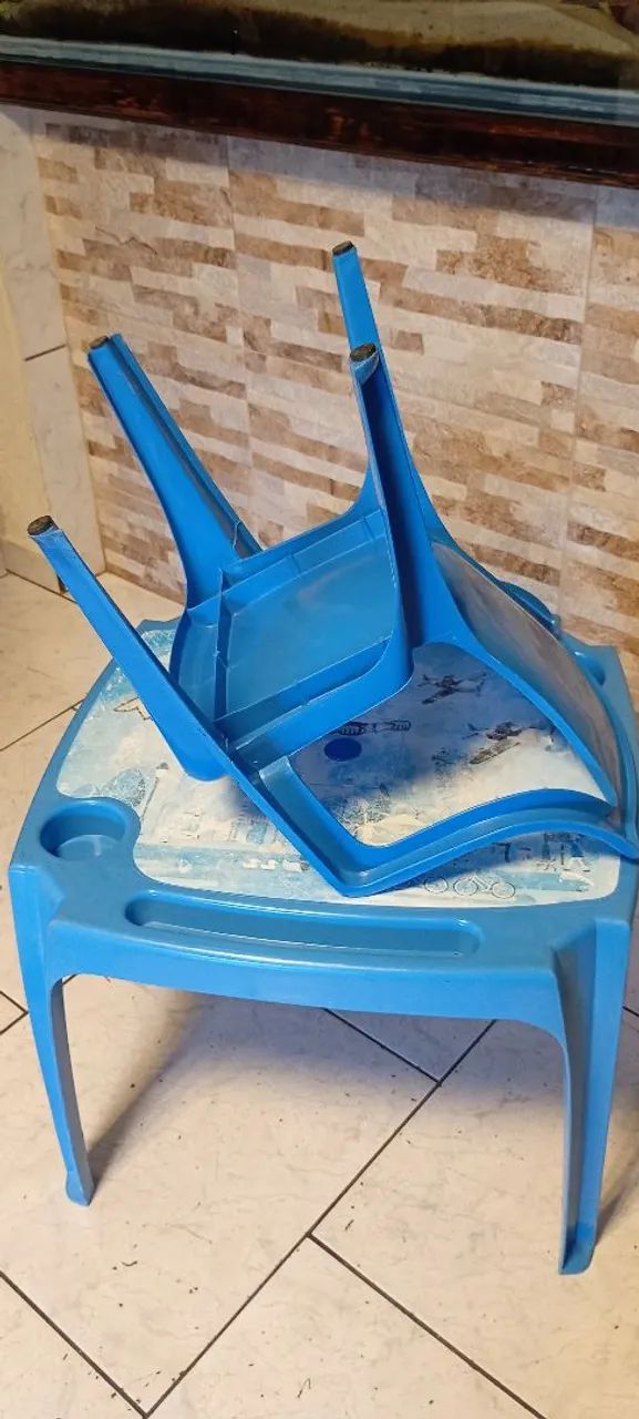 Mesinha com cadeira azul infantil  - Foto 4