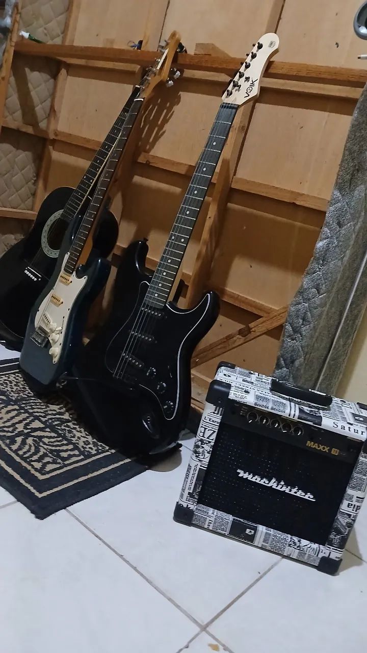 STRATOCASTER VOIK 100 BLACK NOIR GLOSS - Foto 3