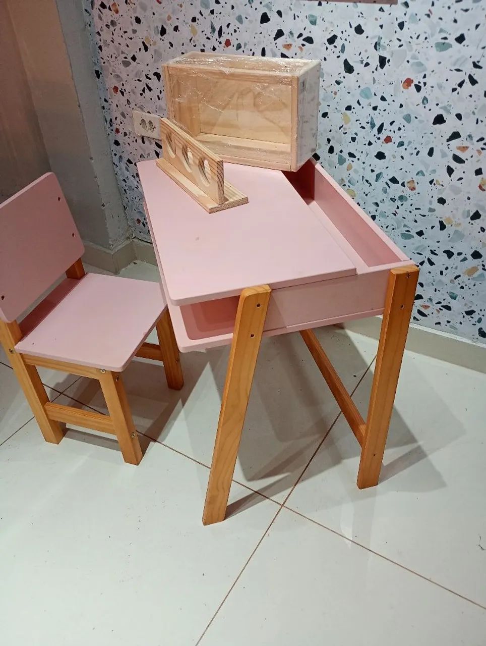 Kit infantil Escrivaninha Rosa Blush  - Foto 2