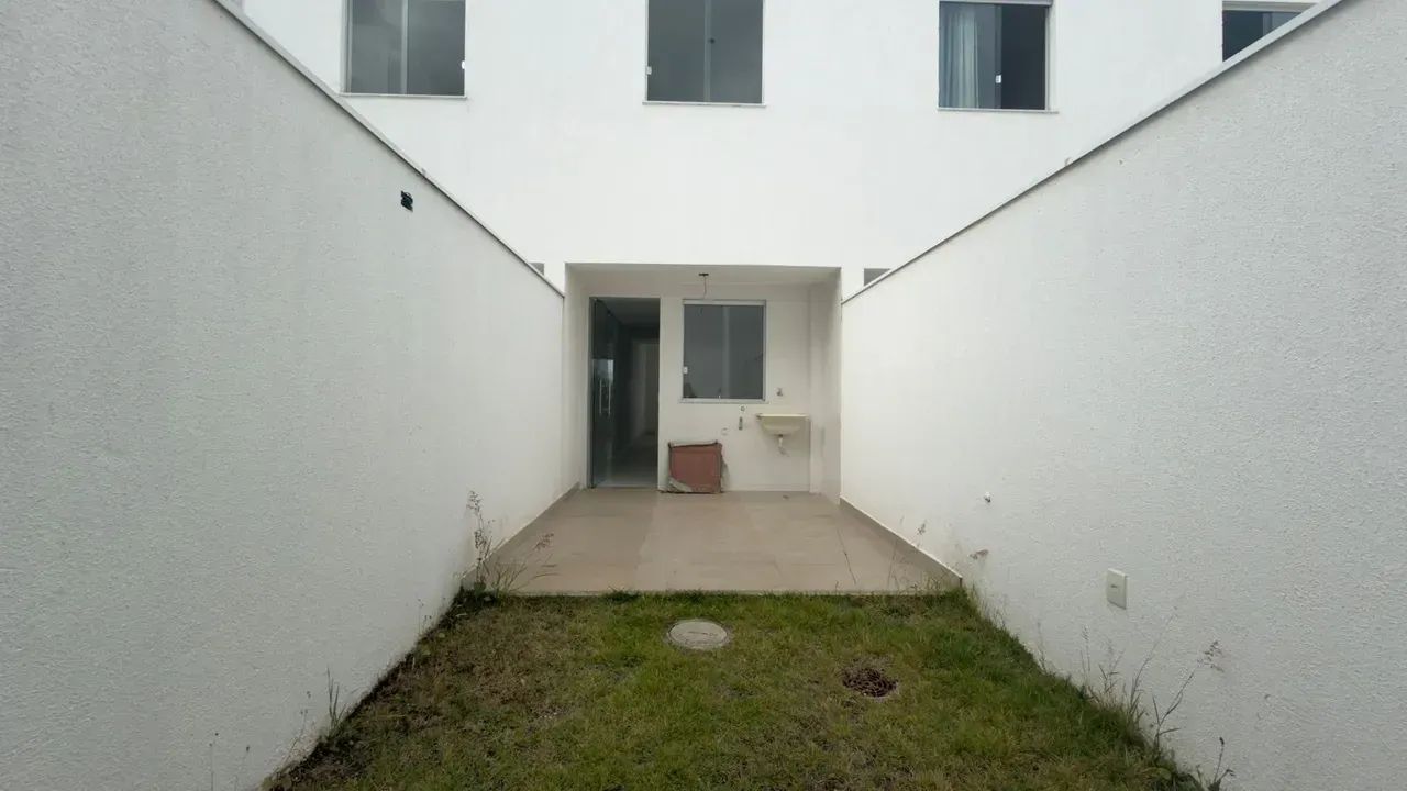 CASA INDIVIDUAL DUPLEX  NO SANTA BRANCA