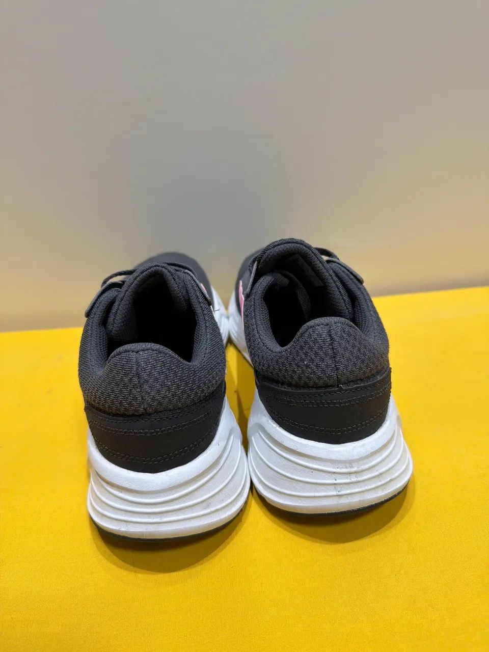 Tênis Adidas Galaxy 6 - Tam: 35/36 - Foto 3