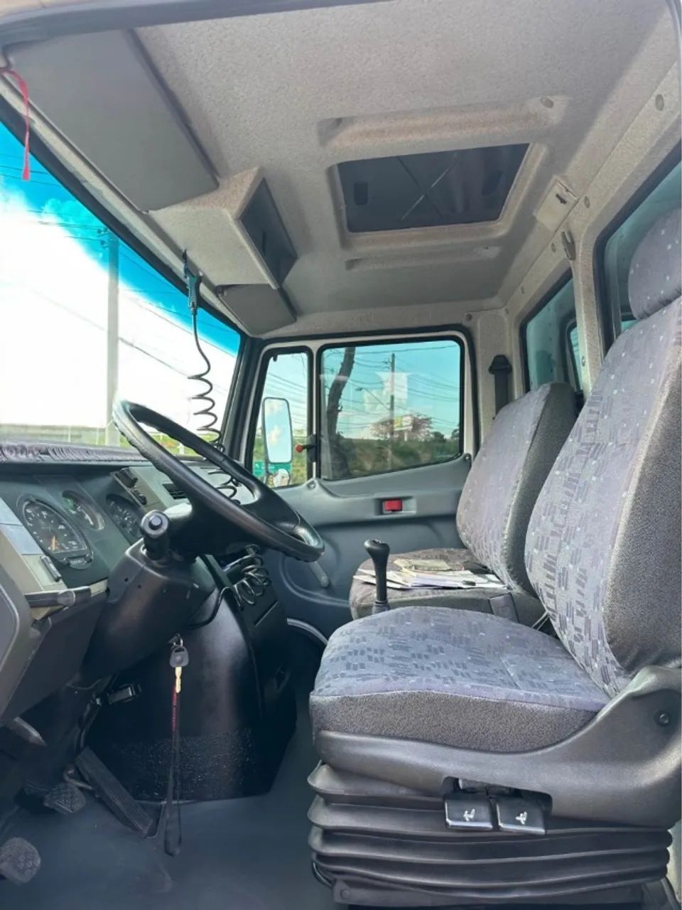 Mercedes 710 bau 2012 - Foto 5