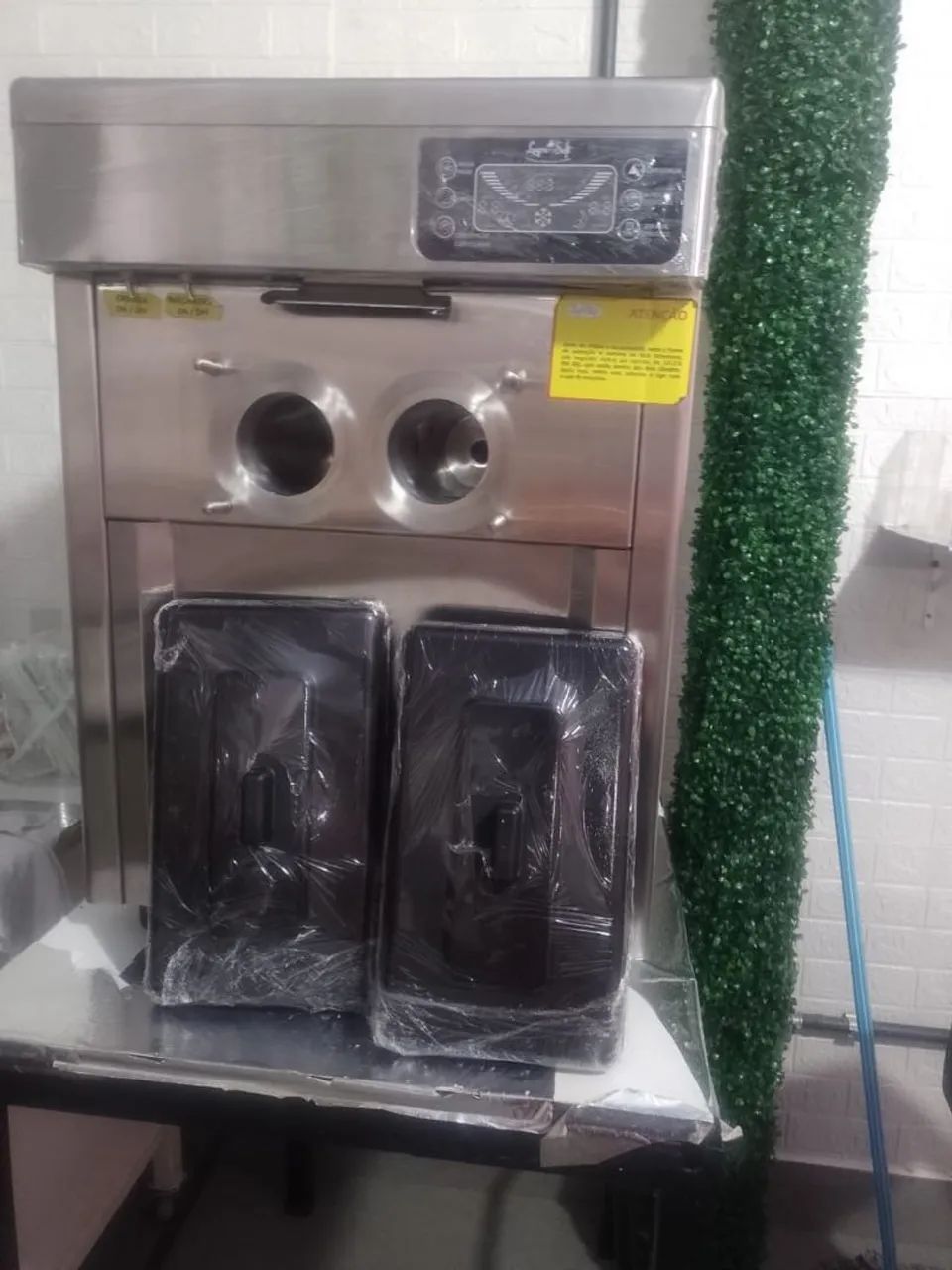 Máquina de sorvete  - Foto 2
