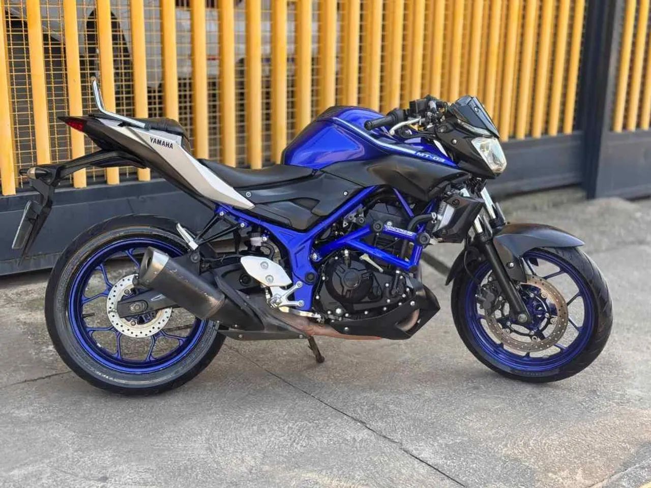 Yamaha MT03 - Foto 3