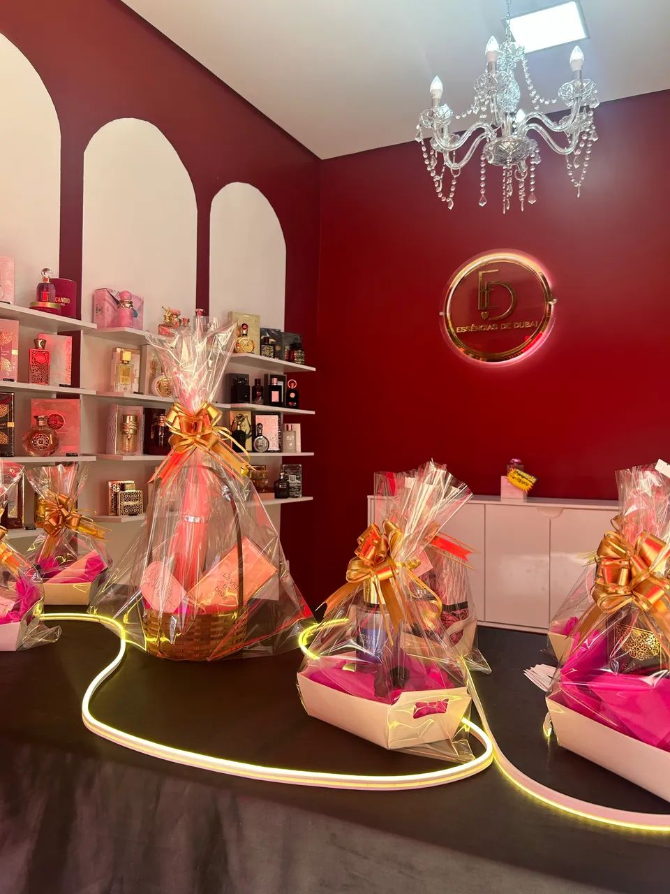 PASSO PONTO COMERCIAL - LOJA DE PERFUMES ÁRABES PRONTA PARA TRABALHAR  - Foto 4
