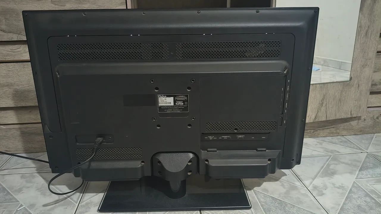 TV PHILCO 32 POLEGADAS  - Foto 3