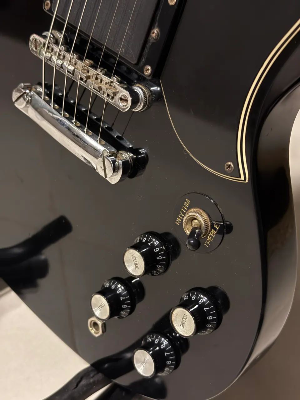 Guitarra epiphone SG emg81/85 - Foto 3