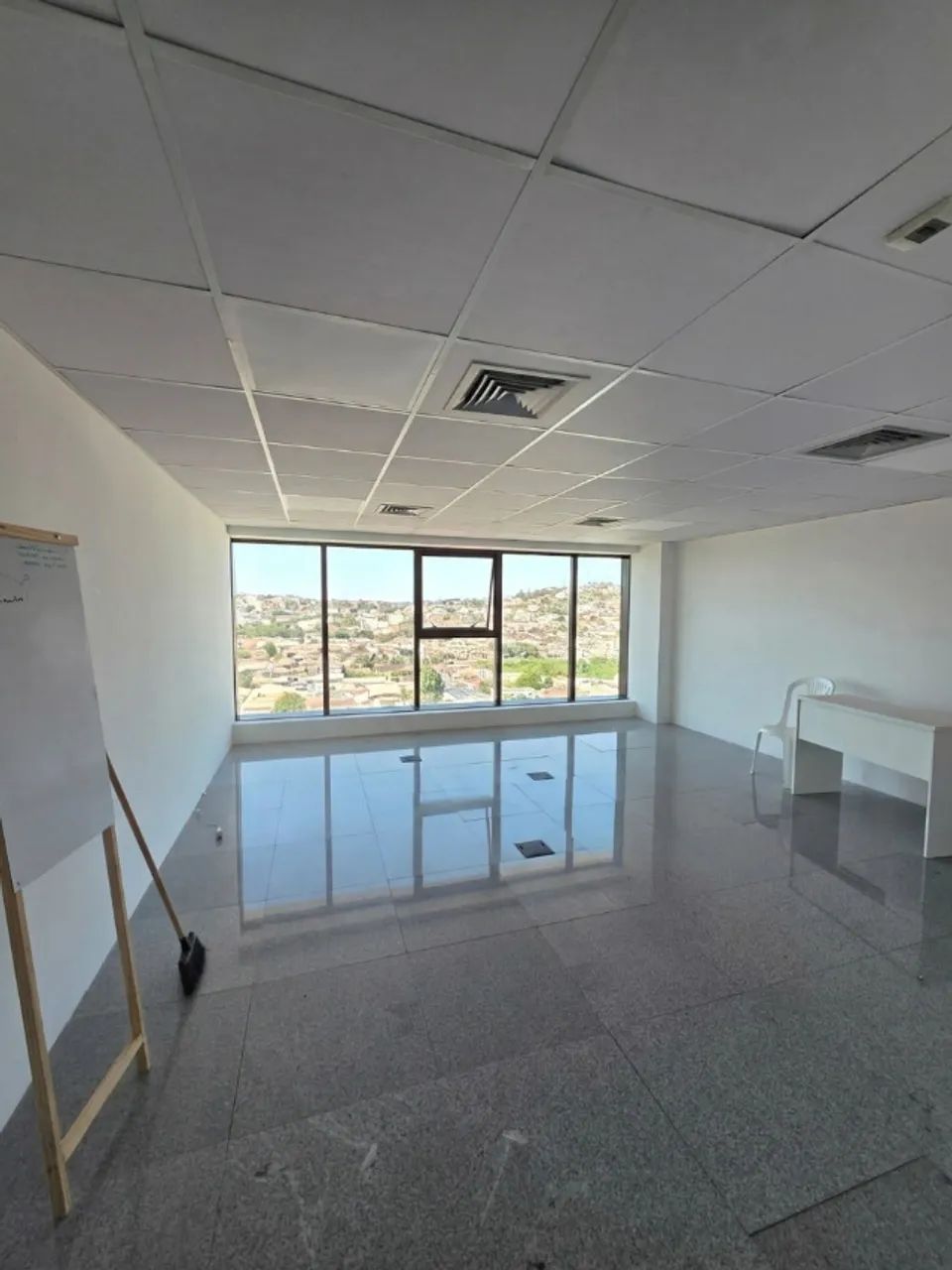 Sala com 40m2 no melhor empresarial da região - Foto 3
