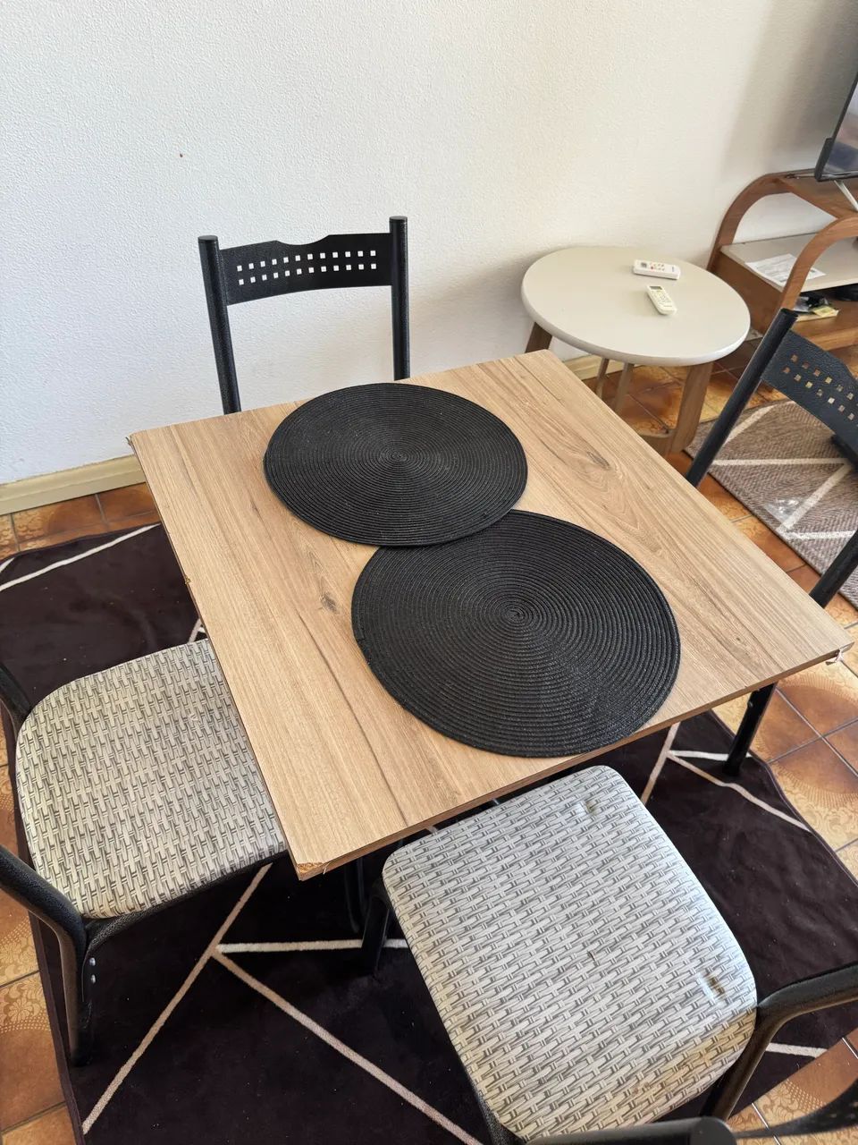 Mesa jantar 4 cadeiras 