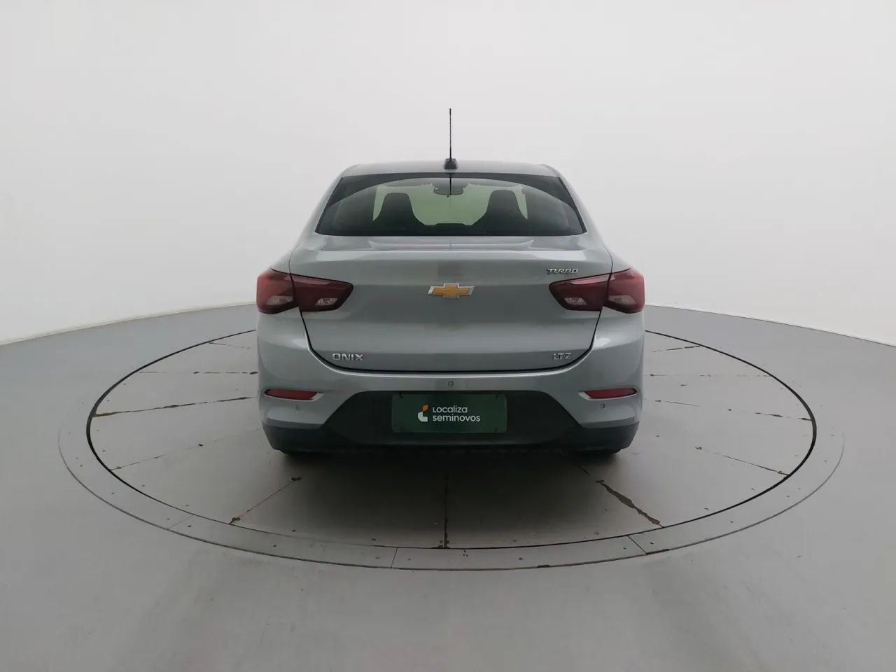 Chevrolet Onix Hatch LTZ 1.0 12V TB Flex Aut. 5P, foto 4 de 18