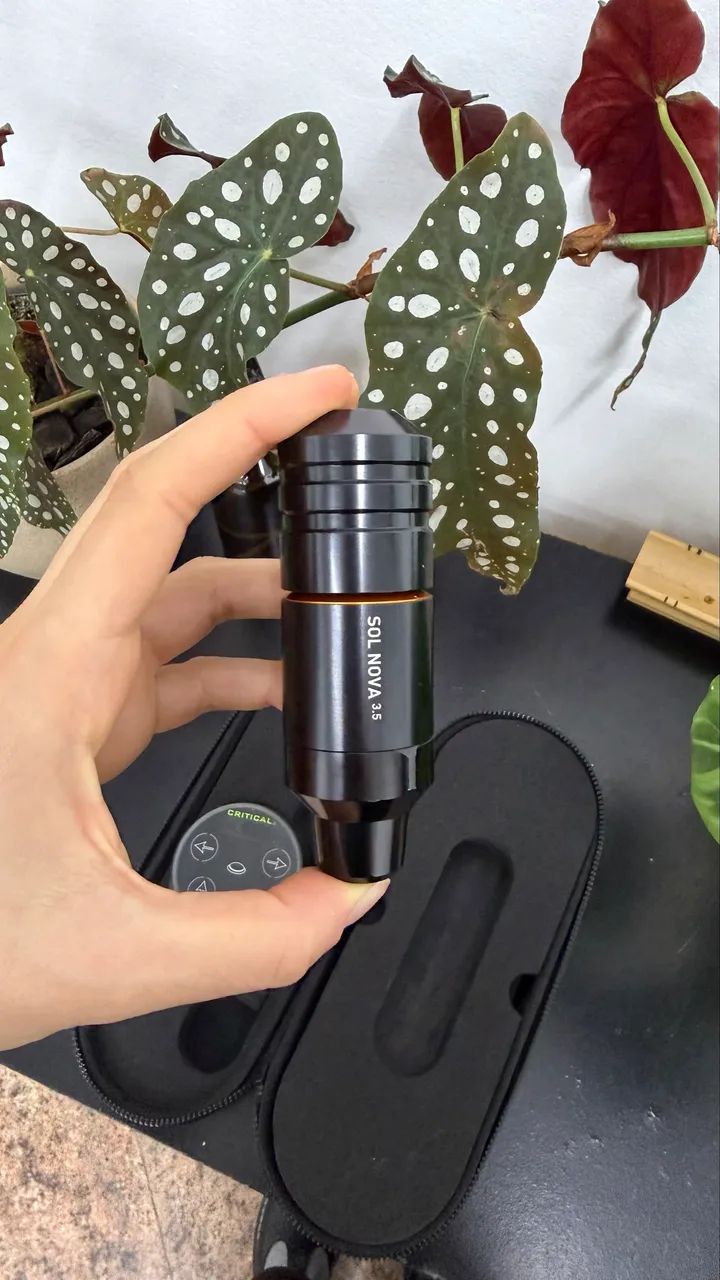 Cheyenne Sol Nova + fonte Critical