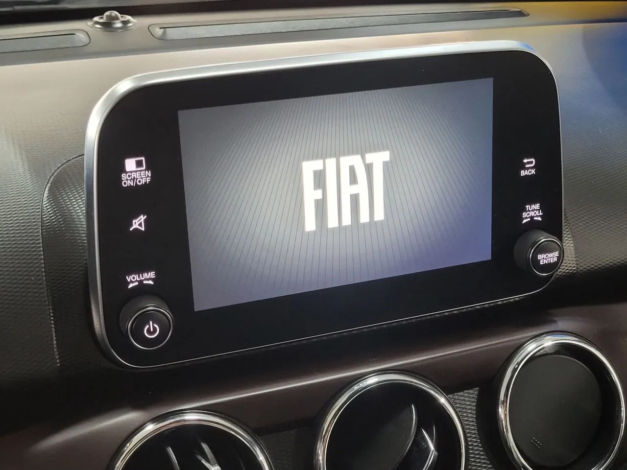 Fiat Cronos Precision 1.3 16V Flex Aut. 2024 - Foto 4