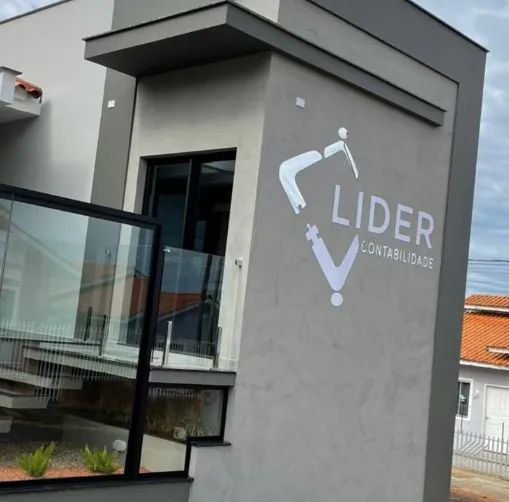 Letreiro Retangular Externo Personalizado - 2,0x1,40m