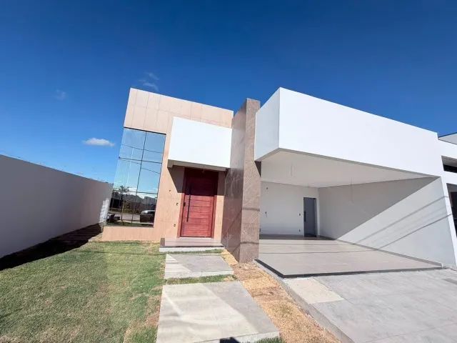 Linda Casa no Residencial Montserrat 