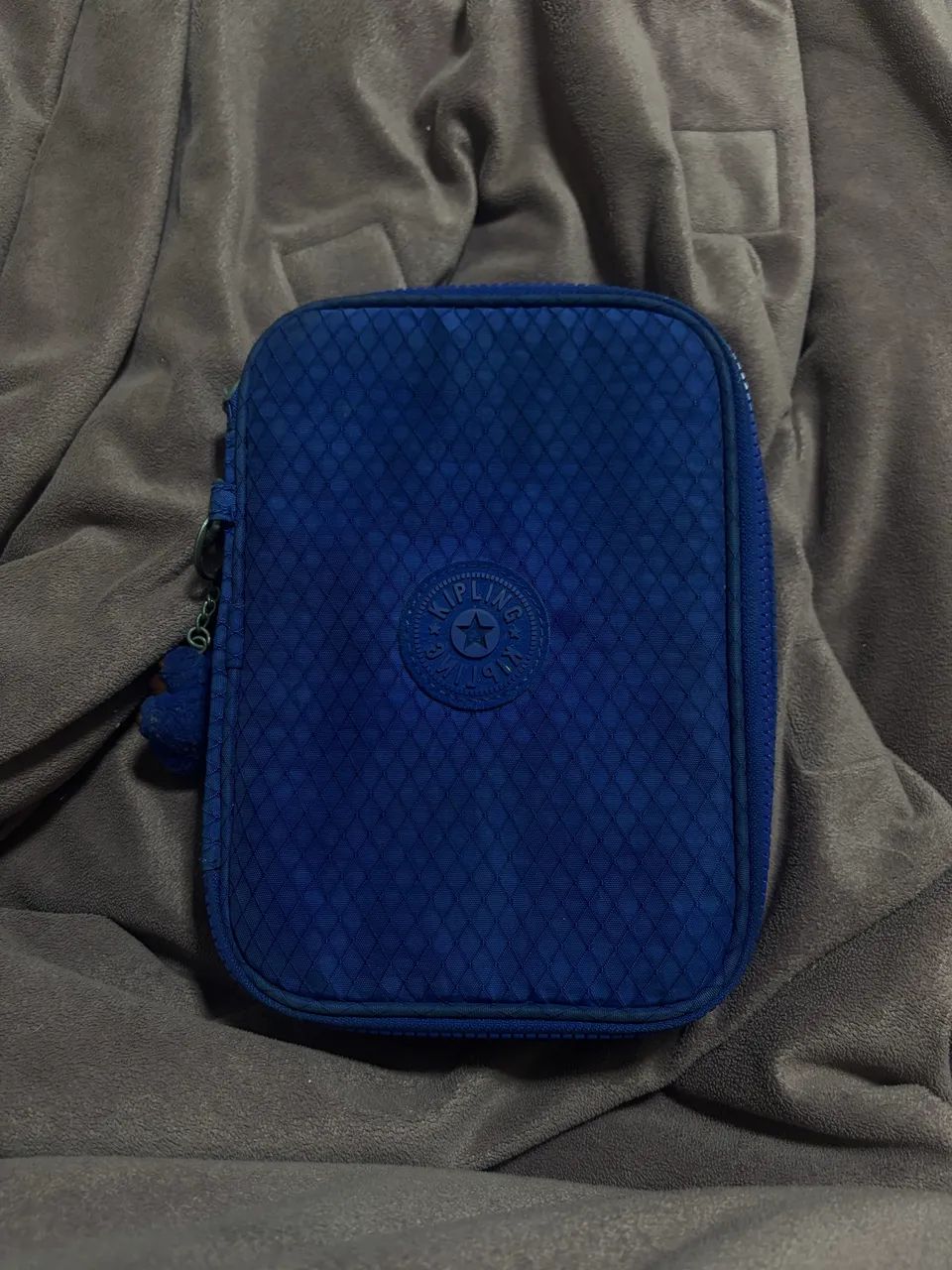 Estojo Kipling 100 pens - em ótimo estado 
