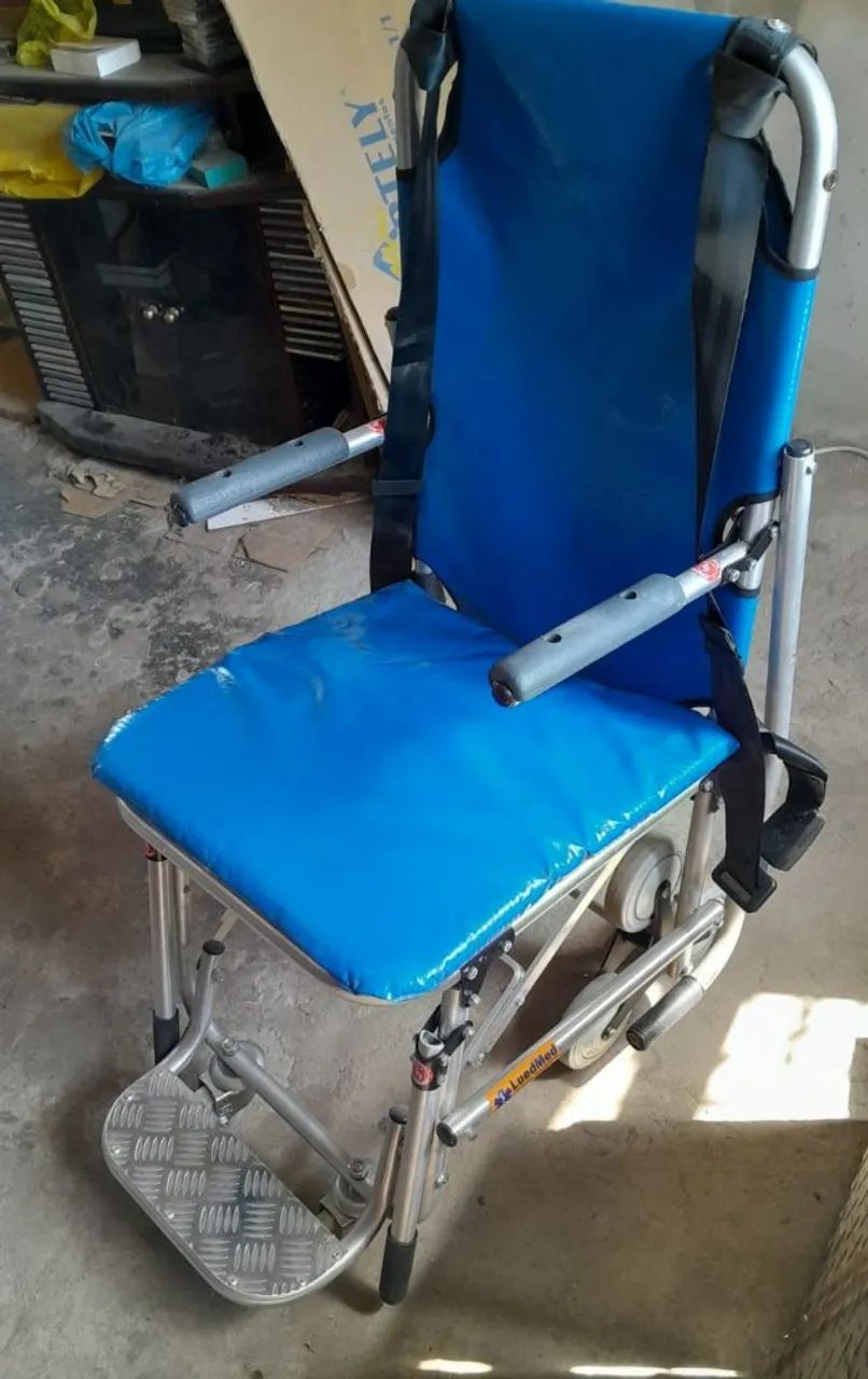 Cadeira de subir escadas - Foto 2