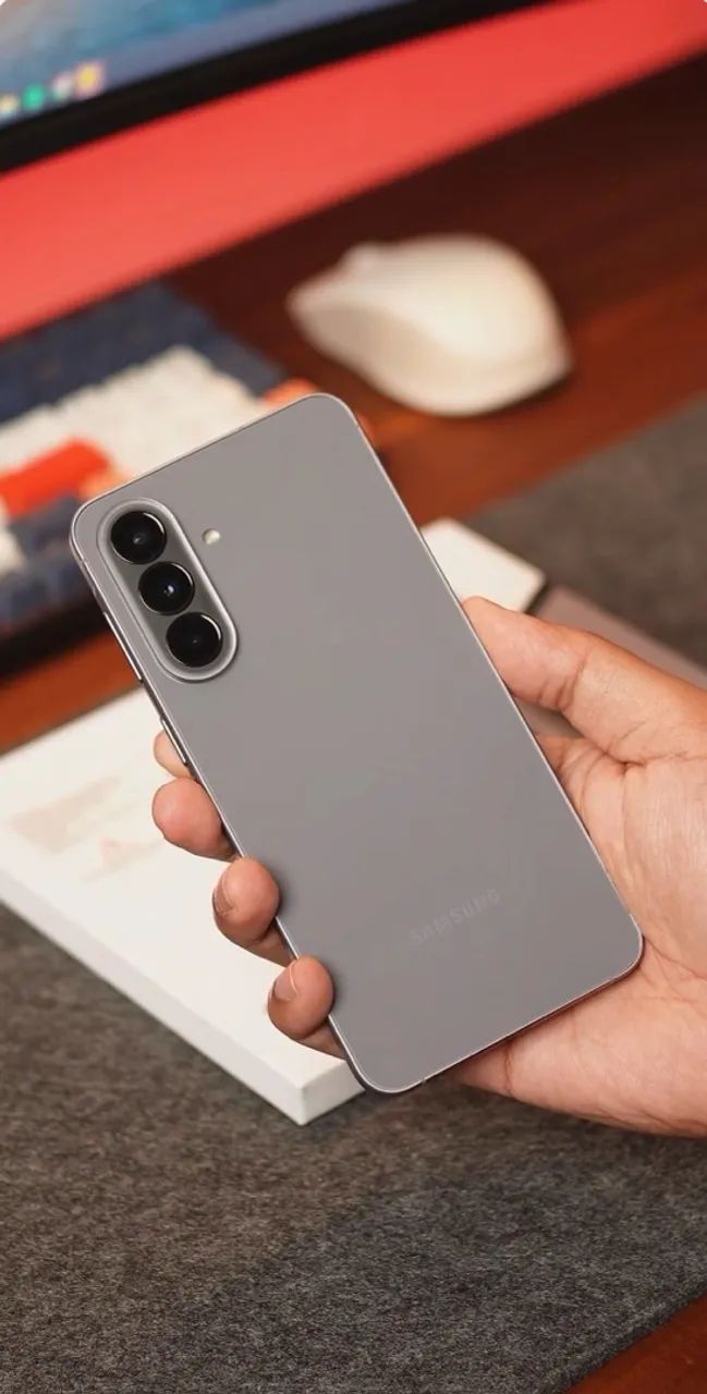 Samsung Galaxy A57 128GB 8GB RAM 5G Cinza 6,7