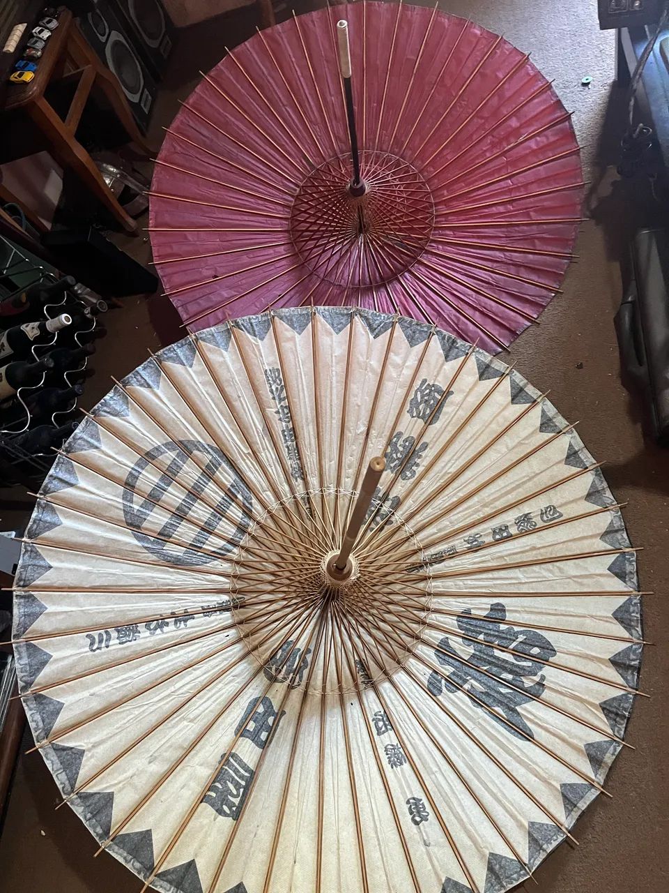 Dois wagasa (guarda-chuva de papel japonês) - Foto 4